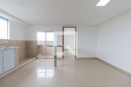 Sala e Cozinha de apartamento para alugar com 2 quartos, 30m² em Parque Císper, São Paulo