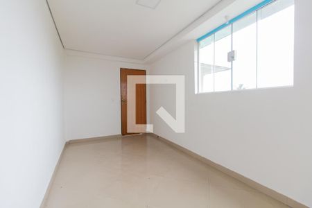 Quarto 1 de apartamento para alugar com 2 quartos, 30m² em Parque Císper, São Paulo