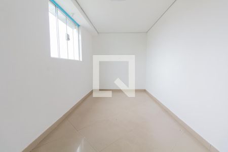 Quarto 1 de apartamento para alugar com 2 quartos, 30m² em Parque Císper, São Paulo