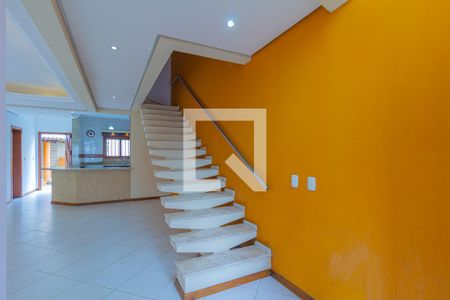 Sala de casa para alugar com 3 quartos, 247m² em Marechal Rondon, Canoas