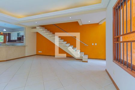 Sala de casa para alugar com 3 quartos, 247m² em Marechal Rondon, Canoas