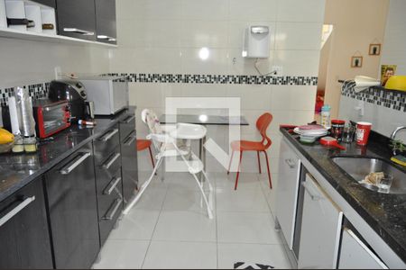 Cozinha de casa à venda com 4 quartos, 185m² em Engenho de Dentro, Rio de Janeiro