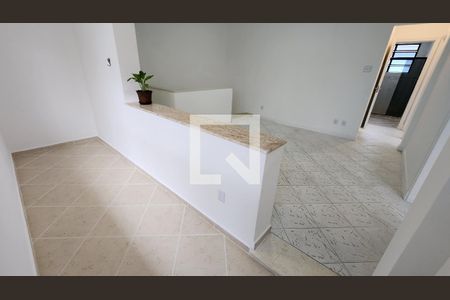 Sala de casa para alugar com 3 quartos, 93m² em Boqueirão, Santos