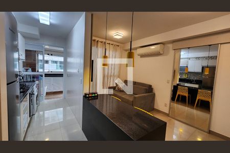 Sala de apartamento para alugar com 1 quarto, 48m² em Ponta da Praia, Santos