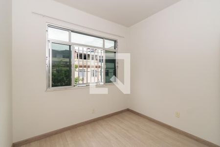 Quarto  de apartamento à venda com 1 quarto, 47m² em Vila da Penha, Rio de Janeiro