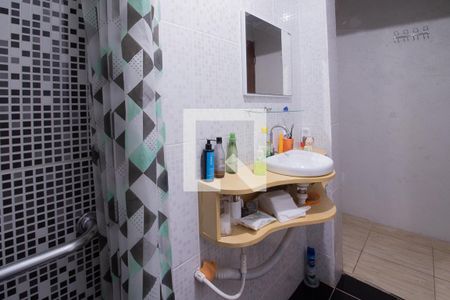 Casa à venda com 140m², 2 quartos e 1 vaga Casa à venda com 140m², 2 quartos e 1 vagaBanheiro da Suíte