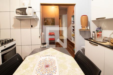 Casa à venda com 140m², 2 quartos e 1 vaga Casa à venda com 140m², 2 quartos e 1 vagaCozinha