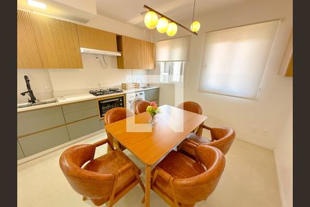 Sala de Jantar de apartamento para alugar com 2 quartos, 102m² em Cachoeira do Bom Jesus, Florianópolis