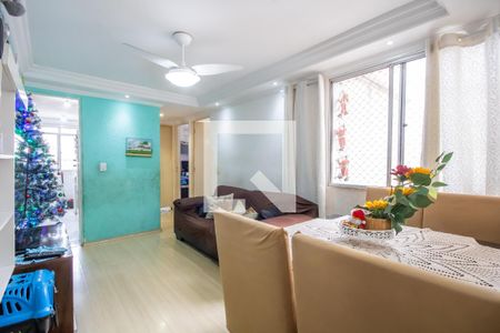 Sala de apartamento à venda com 2 quartos, 42m² em São Pedro, Osasco