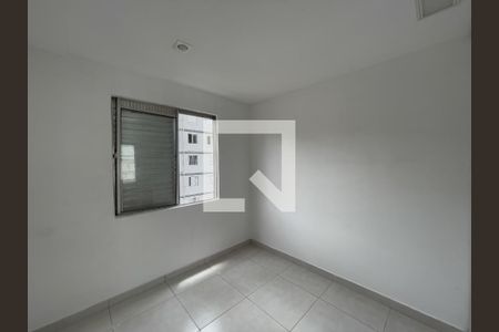 Quarto 2 de apartamento para alugar com 2 quartos, 32m² em Conjunto Residencial José Bonifácio, São Paulo