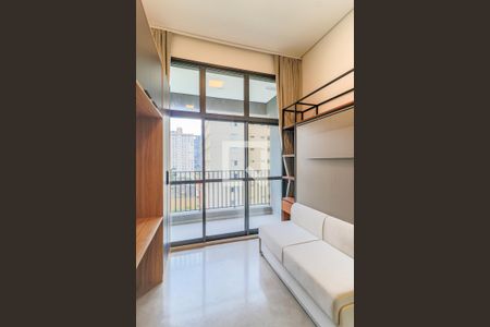 Sala/Quarto de apartamento para alugar com 1 quarto, 22m² em Santo Amaro, São Paulo