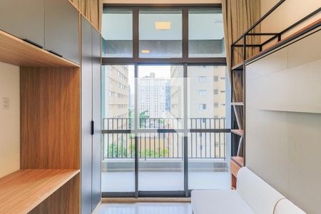 Sala/Quarto de apartamento para alugar com 1 quarto, 22m² em Santo Amaro, São Paulo