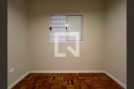 Quarto 2 de casa para alugar com 3 quartos, 80m² em Butantã, São Paulo