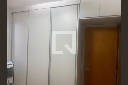 Armário Quarto Suíte de apartamento à venda com 3 quartos, 110m² em Liberdade, Belo Horizonte