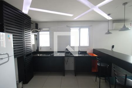 Sala / Cozinha de apartamento para alugar com 1 quarto, 40m² em Carandiru, São Paulo