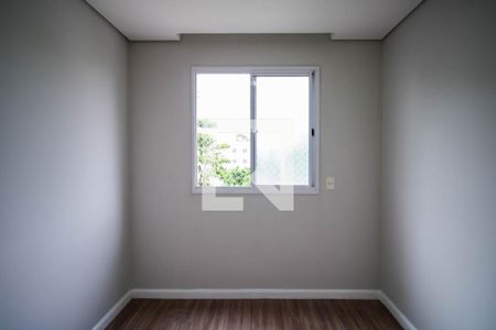 Quarto  de apartamento para alugar com 2 quartos, 43m² em Jardim Helga, São Paulo