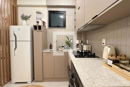 Sala/Cozinha de apartamento à venda com 1 quarto, 35m² em Copacabana, Rio de Janeiro