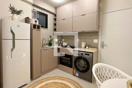 Sala/Cozinha de apartamento à venda com 1 quarto, 35m² em Copacabana, Rio de Janeiro