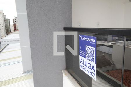 Plaquinha de apartamento para alugar com 2 quartos, 72m² em Santa Mônica, Uberlândia