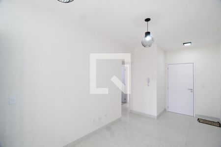 Sala de apartamento para alugar com 2 quartos, 72m² em Santa Mônica, Uberlândia