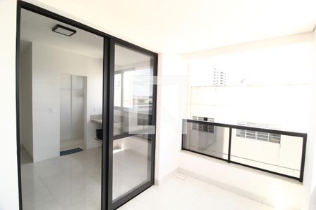 Varanda de apartamento para alugar com 2 quartos, 72m² em Santa Mônica, Uberlândia