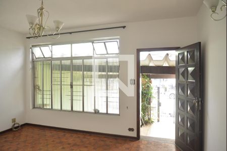 Sala de casa para alugar com 2 quartos, 235m² em Vila Leopoldina, Santo André