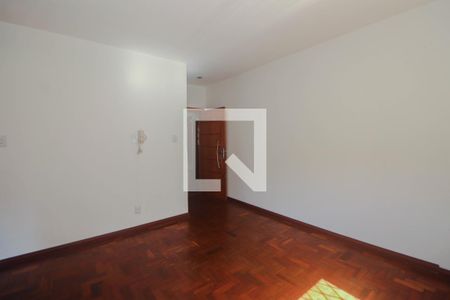 Sala de apartamento à venda com 2 quartos, 60m² em Passo D’areia, Porto Alegre