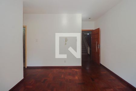 Sala de apartamento à venda com 2 quartos, 60m² em Passo D’areia, Porto Alegre