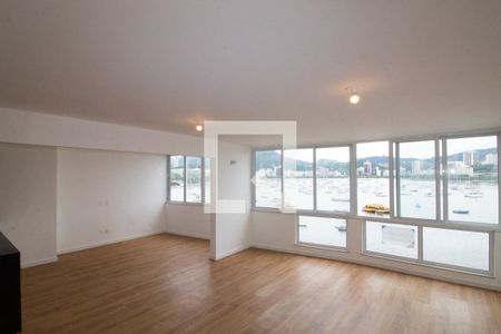 Sala de apartamento à venda com 2 quartos, 138m² em Urca, Rio de Janeiro