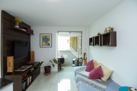 Sala 2 de apartamento à venda com 2 quartos, 104m² em Sagrada Família, Belo Horizonte