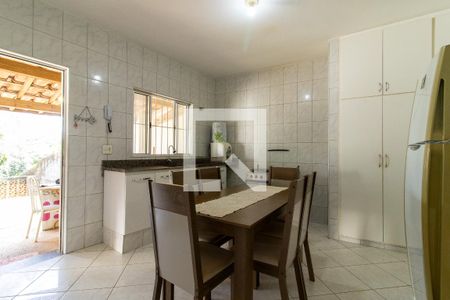 Sala  de casa à venda com 2 quartos, 70m² em Imperial Parque, Campinas