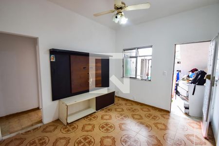 Sala de casa de condomínio para alugar com 2 quartos, 88m² em Pilares, Rio de Janeiro