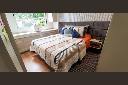 Suíte de apartamento à venda com 2 quartos, 120m² em Continental, Osasco