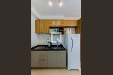 Cozinha de kitnet/studio para alugar com 1 quarto, 21m² em Paraíso, São Paulo