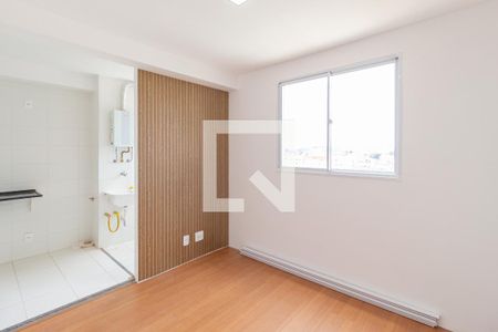 Sala de apartamento para alugar com 2 quartos, 40m² em Vila da Oportunidade, Carapicuíba