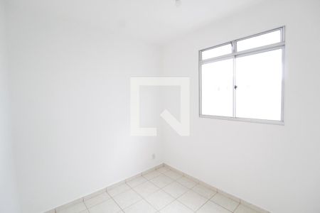 Quarto 2 de apartamento para alugar com 2 quartos, 45m² em Shopping Park, Uberlândia