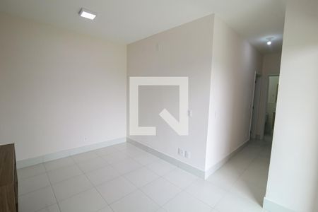 Sala de apartamento para alugar com 3 quartos, 65m² em Jardim Santiago, Indaiatuba