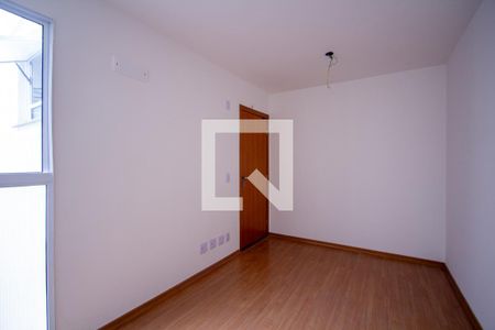 Sala de apartamento para alugar com 2 quartos, 55m² em Vila Lage, São Gonçalo