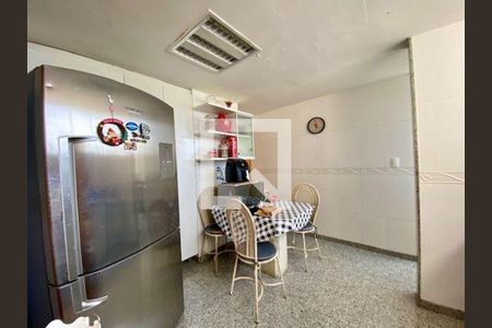 Apartamento à venda com 3 quartos, 280m² em Ingá, Niterói