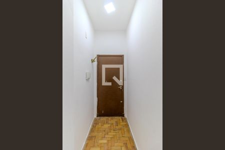 Corredor de Entrada de apartamento para alugar com 2 quartos, 78m² em Vila Buarque, São Paulo