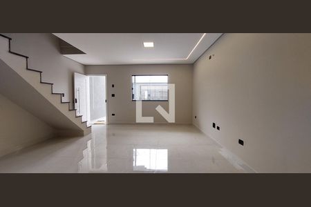 Sala de casa à venda com 3 quartos, 155m² em Vila Lucinda, Santo André