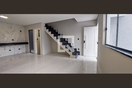 Sala de casa à venda com 3 quartos, 155m² em Vila Lucinda, Santo André