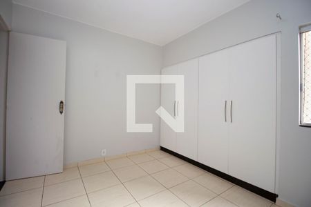 Quarto 1 de apartamento para alugar com 3 quartos, 79m² em Qnd 25, Brasília