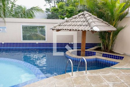 Apartamento à venda com 34m², 1 quarto e 1 vaga Apartamento à venda com 34m², 1 quarto e 1 vagaÁrea comum - Piscina