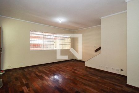 Sala de casa à venda com 4 quartos, 200m² em Campo Limpo, São Paulo