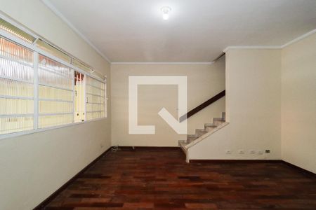 Sala de casa à venda com 4 quartos, 200m² em Campo Limpo, São Paulo