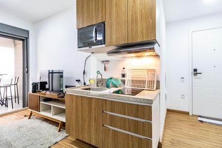 Cozinha de kitnet/studio para alugar com 0 quarto, 31m² em Butantã, São Paulo