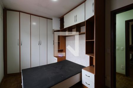 Quarto 1 de casa à venda com 3 quartos, 193m² em Jardim Ipanema, Santo André