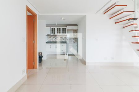 Sala de apartamento à venda com 3 quartos, 104m² em Jardim Ester, São Paulo