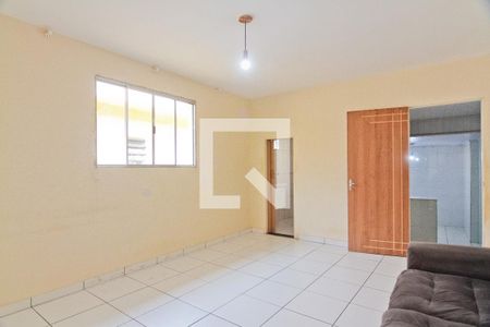 Sala de casa para alugar com 1 quarto, 45m² em Parque Maria Domitila, São Paulo